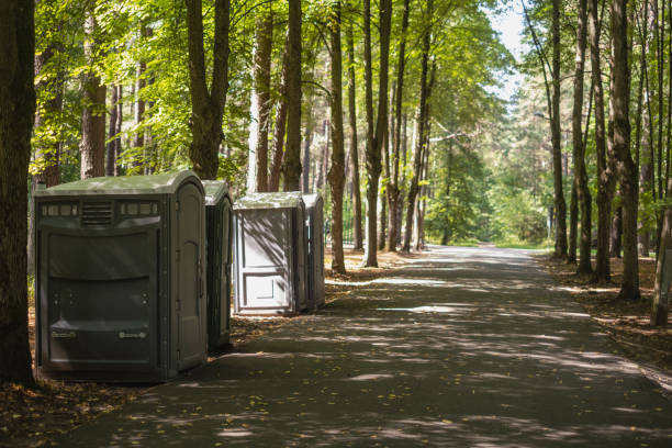 Best Portable restroom trailer rental  in Sioux Center, IA